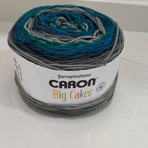 🧶 Caron Big Cakes